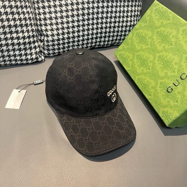 Gucci Original Gold Embroidery Baseball Cap