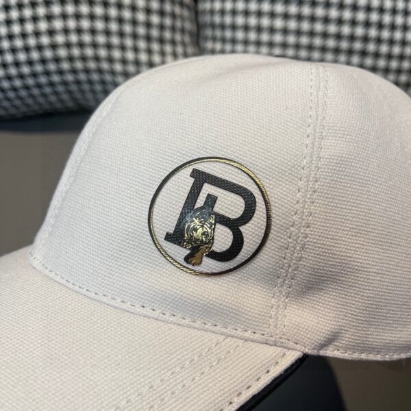 13407393695505388 Burberry Original Baseball Cap