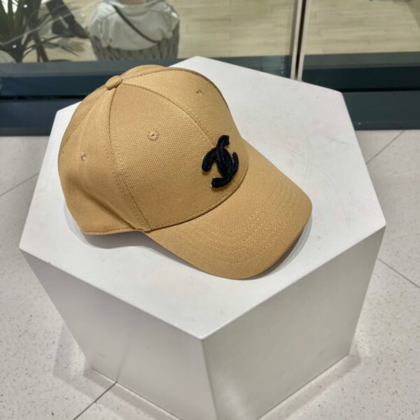 13407397813877977 Chanel Original Baseball Cap