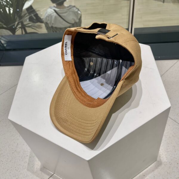 13407397816430106 Chanel Original Baseball Cap