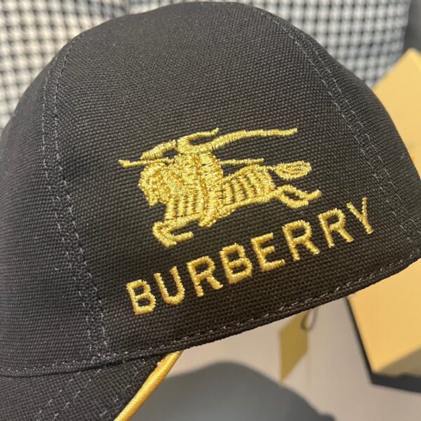 13407410918349892 Burberry Original Baseball Cap
