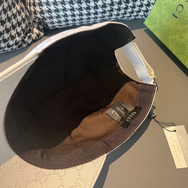 Gucci Original Embroidered Baseball Cap