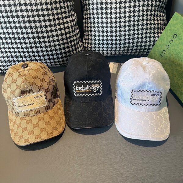 Gucci Original Embroidered Baseball Cap