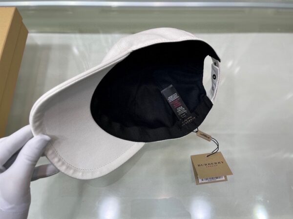 13407411495563782 Burberry Original Baseball Cap