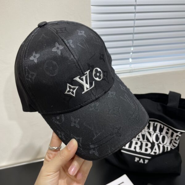13407411773259067 LV Original Baseball Cap