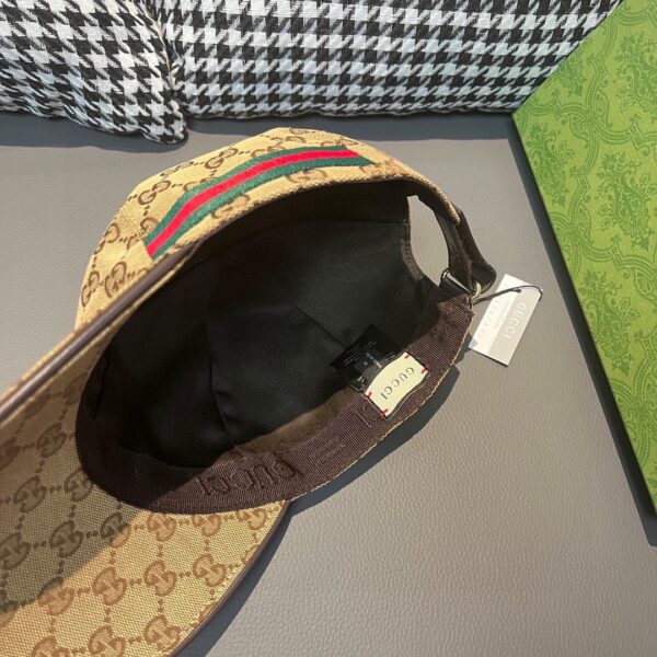 Gucci Metal Double G Baseball Cap