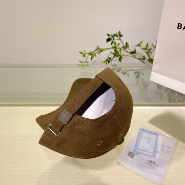 Balenciaga Minimalist Baseball Cap