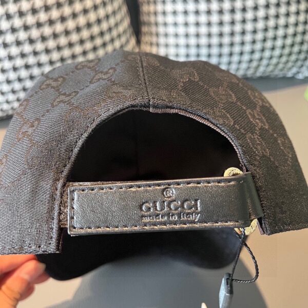 Gucci Embroidered Baseball Cap