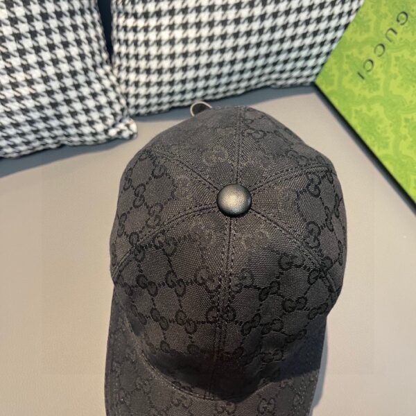 13407497156316490 Gucci Spring/Summer Baseball Cap