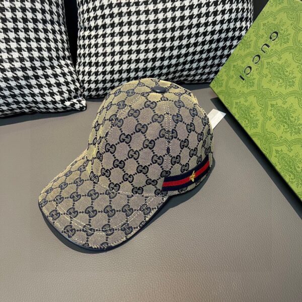 Gucci Classic Original Bee Baseball Cap