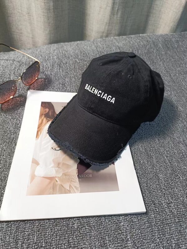 Balenciaga Bearded Baseball Cap