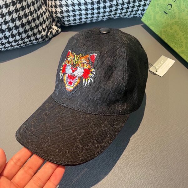 13407497956622034 Gucci Original Cat Embroidered Baseball Cap