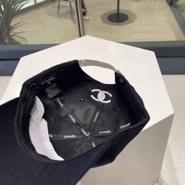 13407498123437971 Chanel Minimalist Baseball Cap