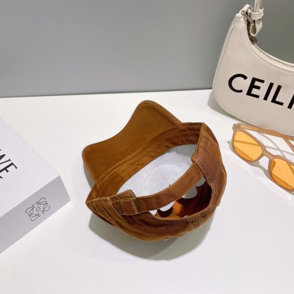 13407498154377492 Chanel Original Baseball Cap