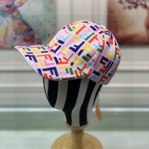 13407498643190704 Fendi Minimalist Baseball Cap
