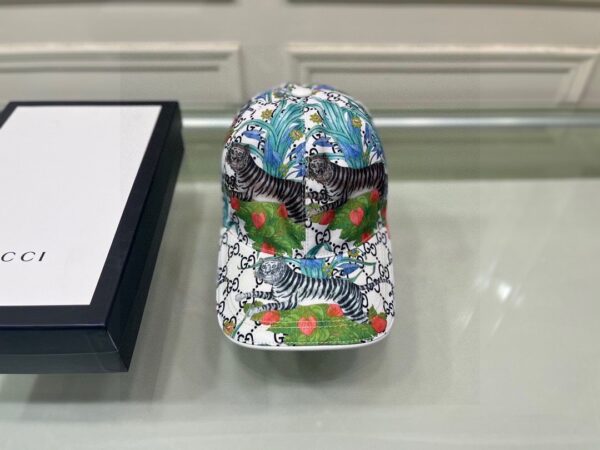 13407498995606486 Gucci Jungle Tiger Baseball Cap