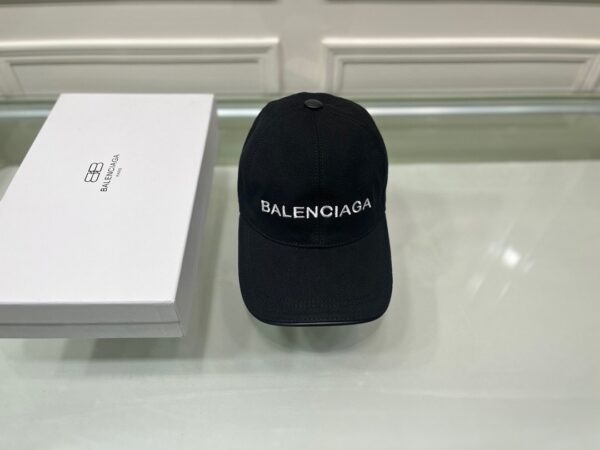Balenciaga 3D Embroidered Baseball Cap