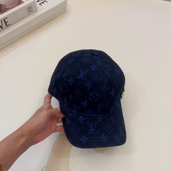 13407499923612527 Louis Vuitton Patterned Baseball Cap