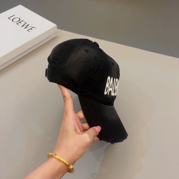 Balenciaga Minimalist Baseball Cap