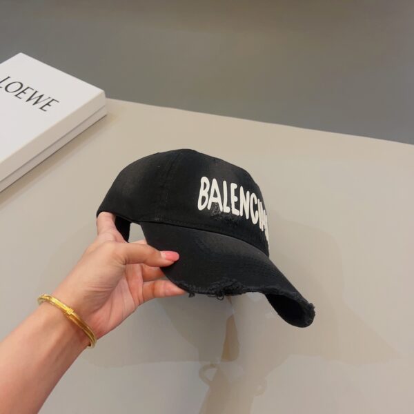 Balenciaga Minimalist Baseball Cap