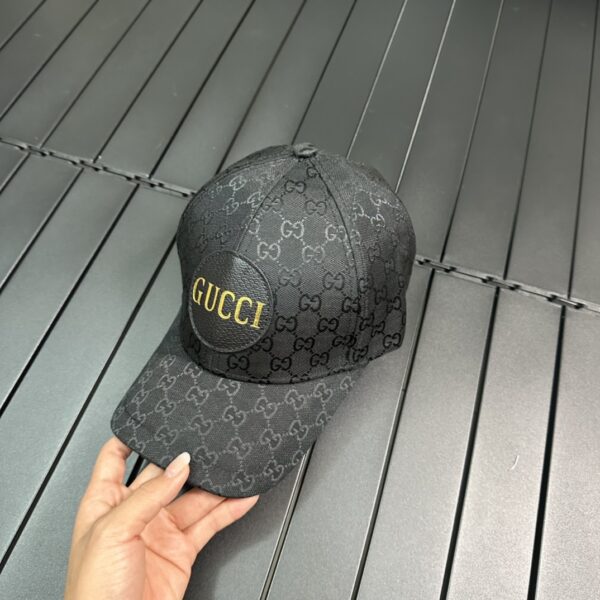Gucci Embroidered Baseball Cap