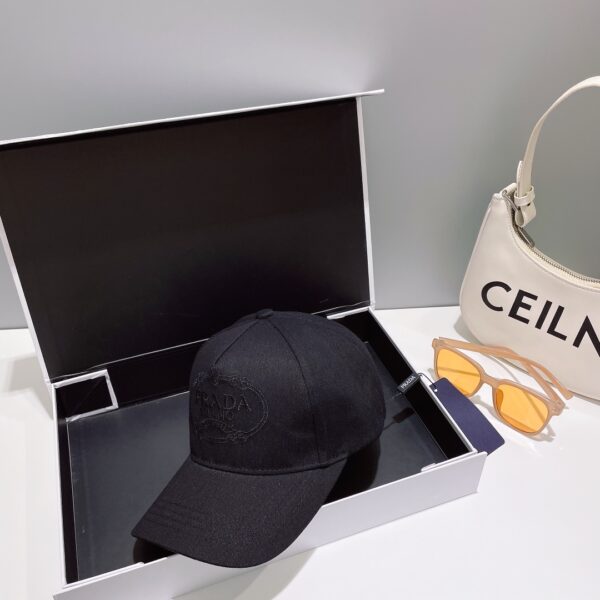 13407500082185909 Prada Original Baseball Cap