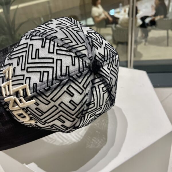13407500207803990 Fendi Original Baseball Cap