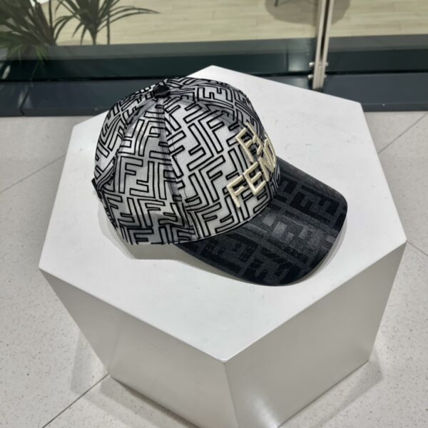 13407500209502347 Fendi Original Baseball Cap