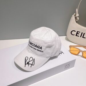 Balenciaga Embroidered Baseball Cap (Original Design)