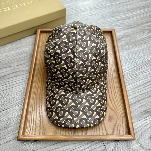 13407500563475565 Burberry Original Baseball Cap