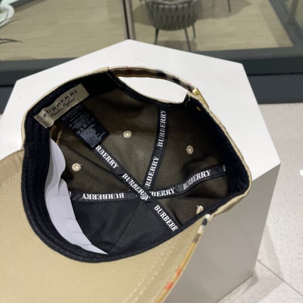 13407580119511008 Burberry Embroidered Baseball Cap